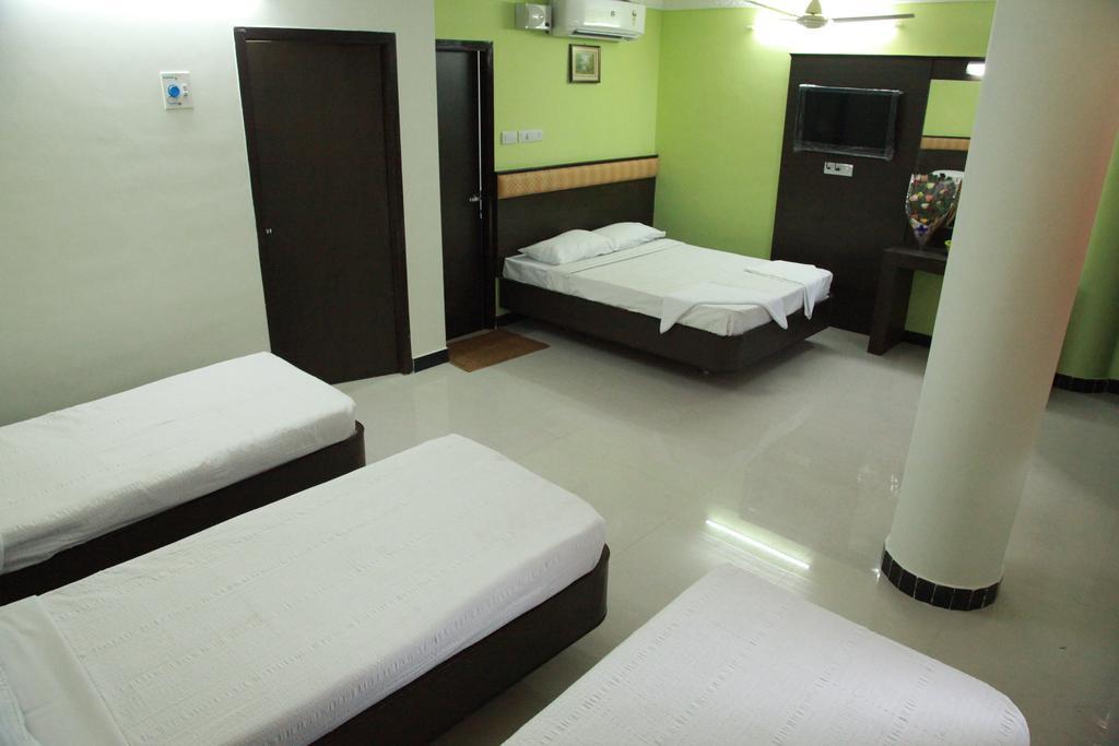 Jeyam Residency, Kumbakonam Hotel Room photo